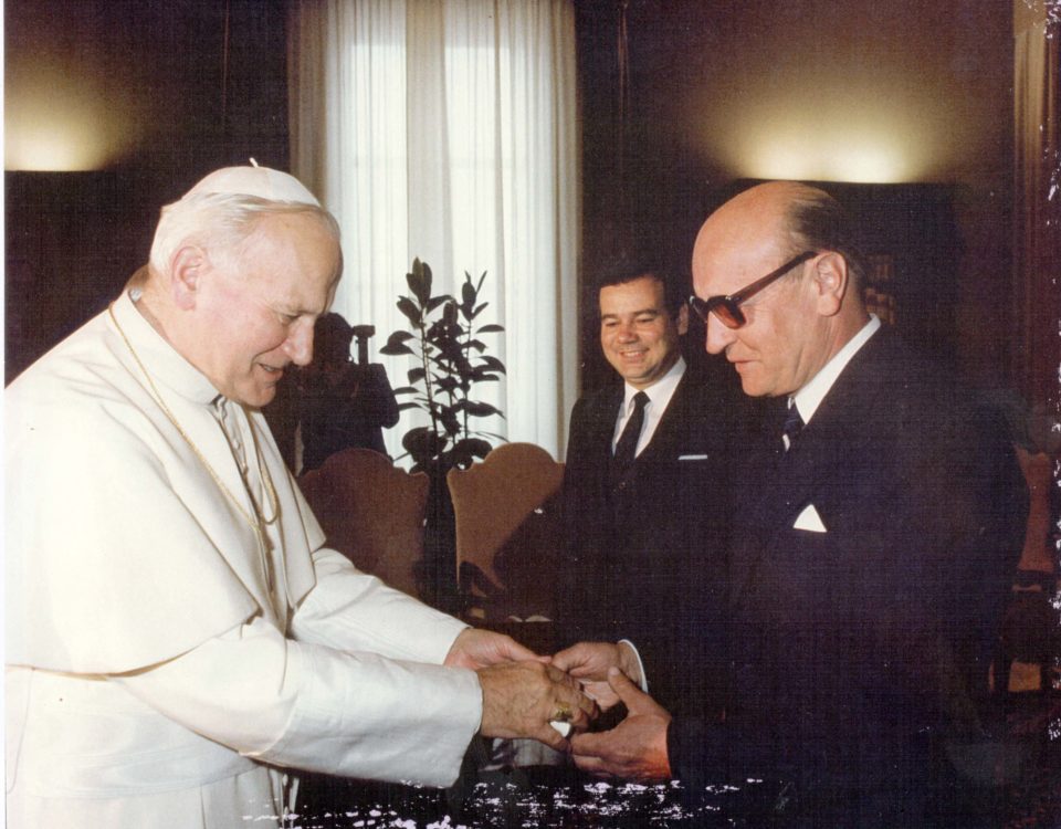 Jan Paweł II i Radosław Ostrowicz